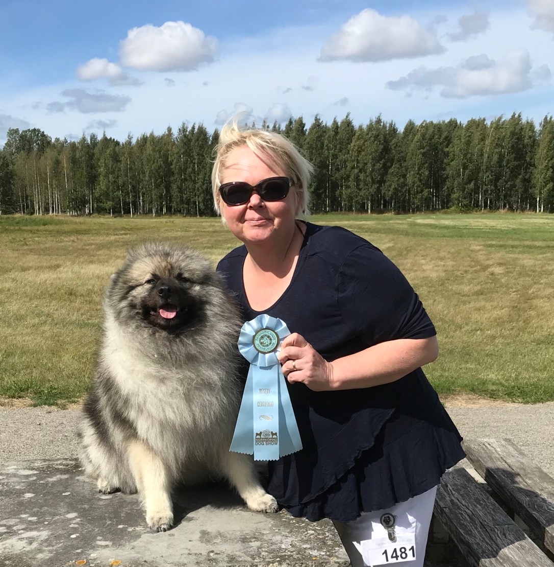 E3852471-D08D-4673-B7B3-06199F5721F4